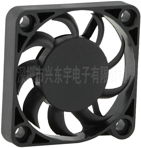 安防設(shè)備散熱風(fēng)扇http://www.bjxiaoyuan.cn/products-detail.asp?cpid=111
